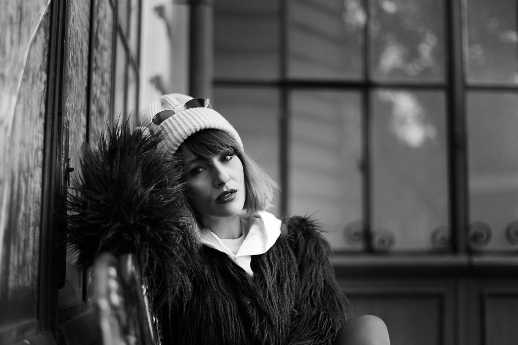 DSC-8736-bw.jpg